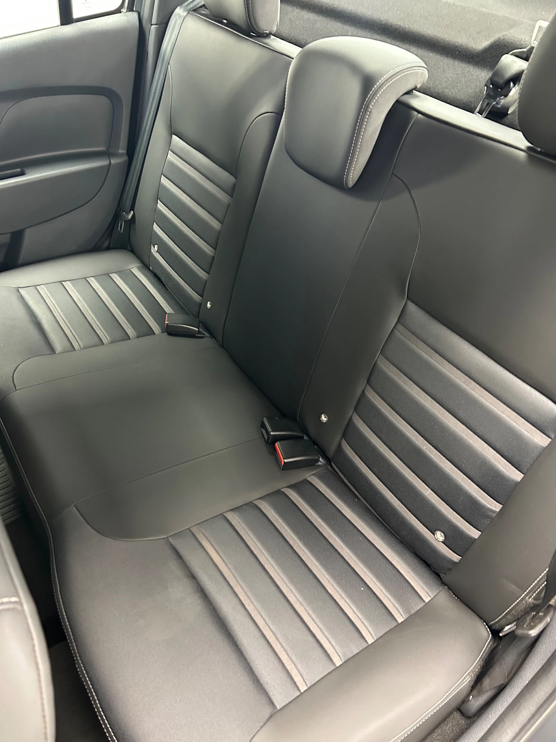 Renault Logan Intens, foto 9