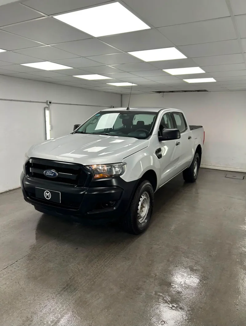 Ford Ranger DC 4x2 C/GNC